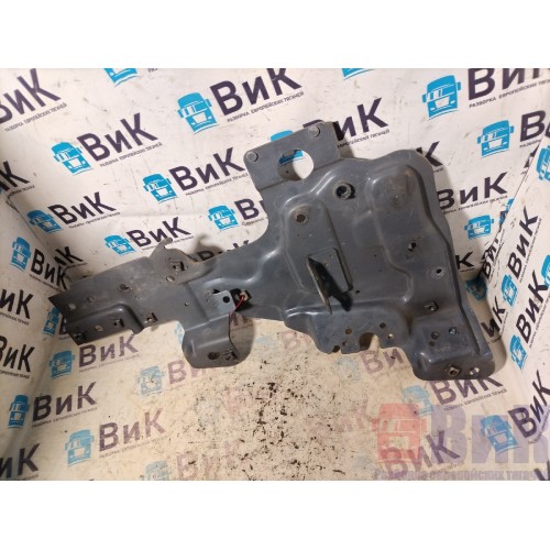 Кронштейн крепления фары Volvo FH 4 732456 RH (816)-3