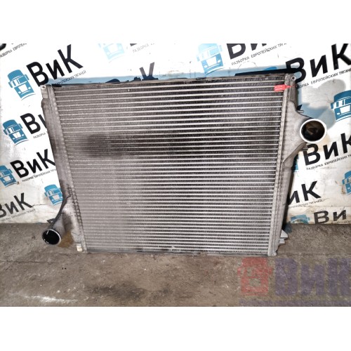 Интеркулер Volvo FH 4 732456 (739)