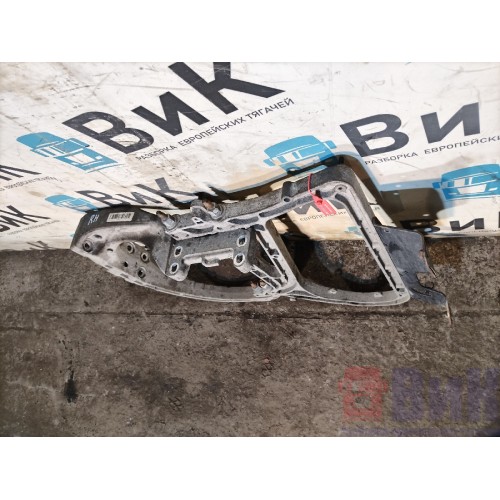 Кронштейн глушителя/крыла Volvo FH 4 732456 RH (733)-5