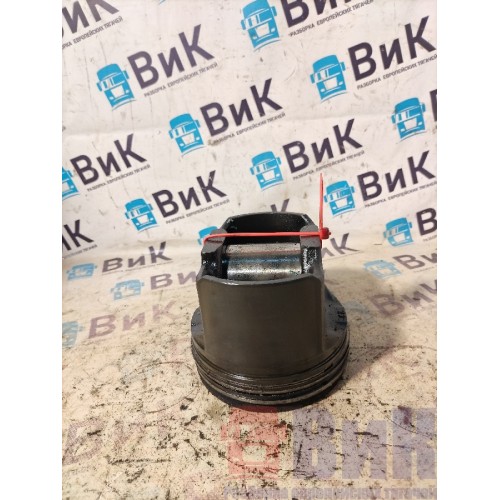 Поршень Volvo FH 4 732456 D13K (700)