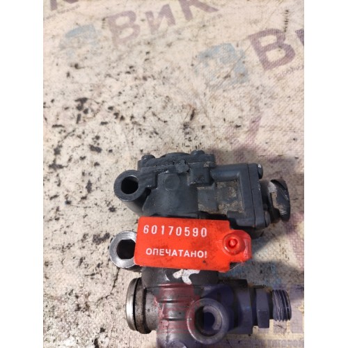 Клапан горного тормоза Scania R 420 DC12 15 155651 HPI (590)-3