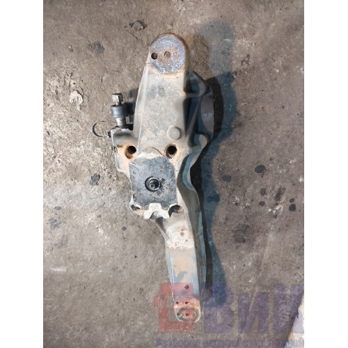 Кронштейн пневморессоры Volvo FH 4 732456 D13K задний LH (537)-2