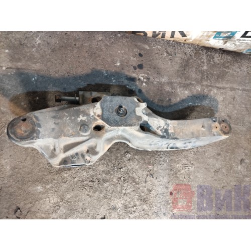 Кронштейн пневморессоры Volvo FH 4 732456 D13K задний RH (536)-2