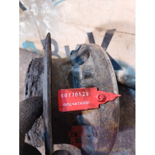 Ступица передняя Renault Magnum MACK 440 (529)-3