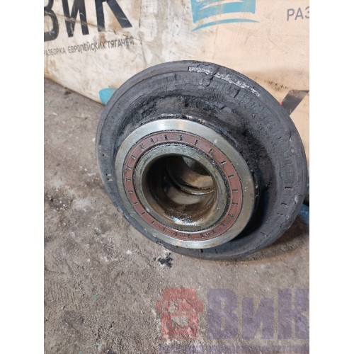 Ступица передняя Renault Magnum MACK 440 (529)-1