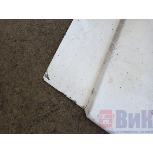 Спойлер кабины MAN ш.к. боковой верхняя часть XXL RH (722)-1