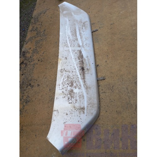 Спойлер кабины Volvo верхний (724)