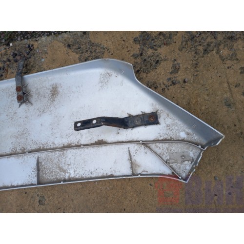 Спойлер кабины Volvo верхний (724)-2