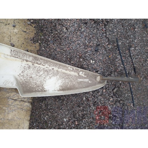 Спойлер кабины Volvo угол верхняя часть RH (725)-6