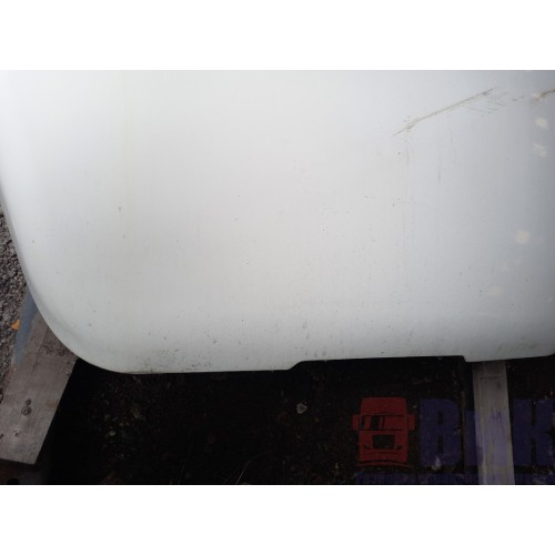 Спойлер кабины Volvo верхний с деф. (738)-13