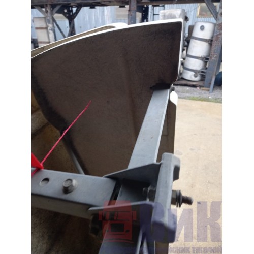 Спойлер кабины DAF 85 CF верхний (711)-4