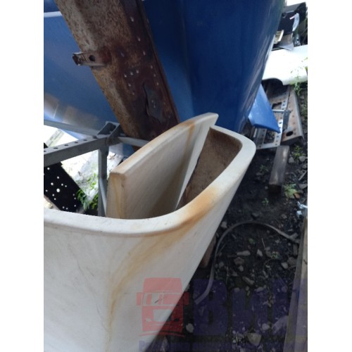 Спойлер кабины DAF 85 CF верхний (711)-9