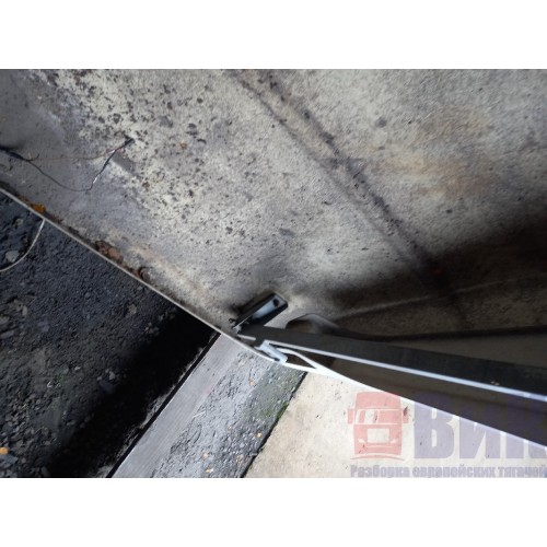 Спойлер кабины DAF 85 CF верхний (711)-8