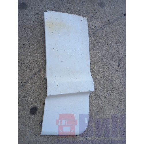 Спойлер кабины DAF 105 боковой RH (154)