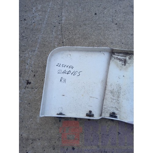 Спойлер кабины DAF 105 боковой RH (154)-4