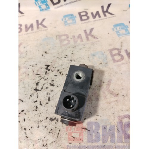 Клапан электромагнитный (соленоид) MAN TGA 458073 (425)