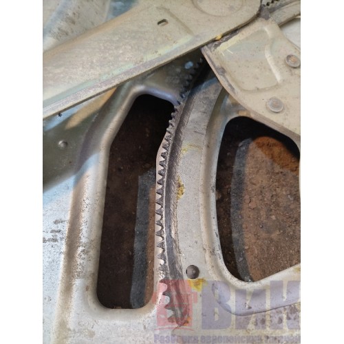 Механизм стеклоподъемника MAN TGA 458073 ш.к. RH (249)-2