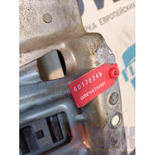 Механизм стеклоподъемника MAN TGA 458073 ш.к. RH (249)-1