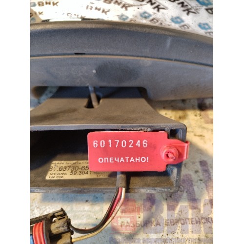 Зеркало бордюрное MAN TGA 458073 на дверь (246)-2