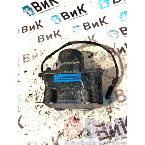 Насос подъема кабины MAN TGA 458073 электрический (деф. эл.фишки) (413) 