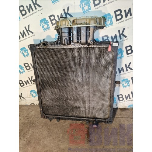 Радиатор основной MAN TGA 458073 ш.к. с подушками (329)