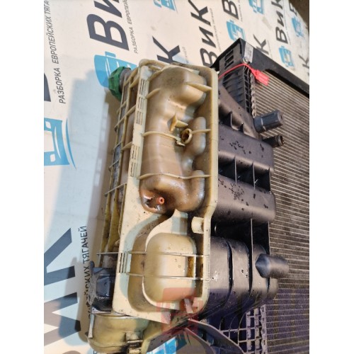 Радиатор основной MAN TGA 458073 ш.к. с подушками (329)-3