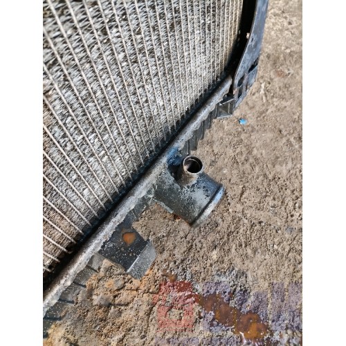 Радиатор основной MAN TGA 458073 ш.к. с подушками (329)-1