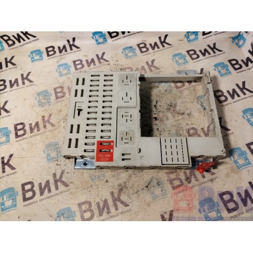 Блок предохранителей MAN TGX 18 440 032053 (302)