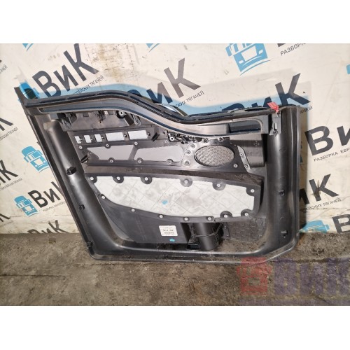 Обшивка (карта) двери MAN TGX 18 440 032053 RH (194)-4