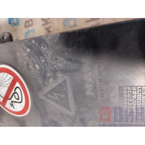 Крышка электроразъемов MAN TGX 18 440 032053 (120)-2