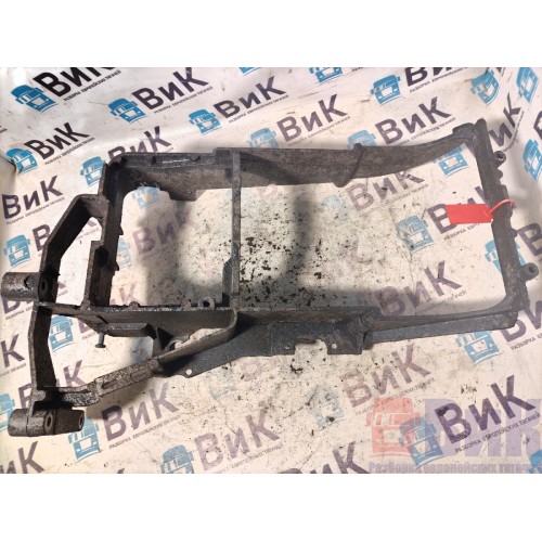 Кронштейн фары DAF 85 CF 935508 RH (113)-1