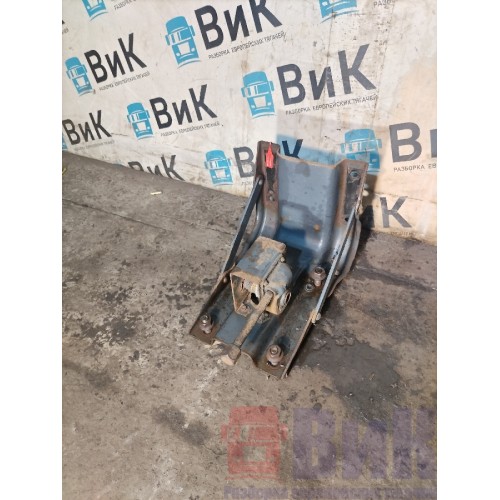 Кронштейн запасного колеса DAF 85 CF 935508 (103)