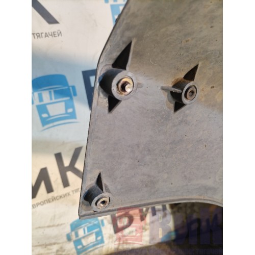 Подножка кабины DAF 85 CF 935508 основная LH с мел.деф. (090)-4