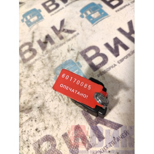 Замочек бардачка DAF 85 CF 935508 (085)-1