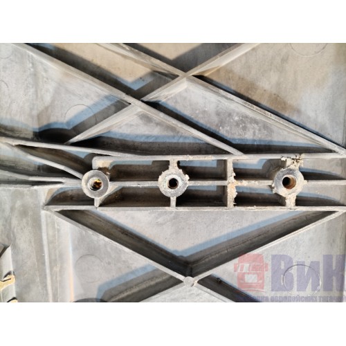 Капот DAF 85 CF 935508 в сборе с замками с мел.деф. (030)-5