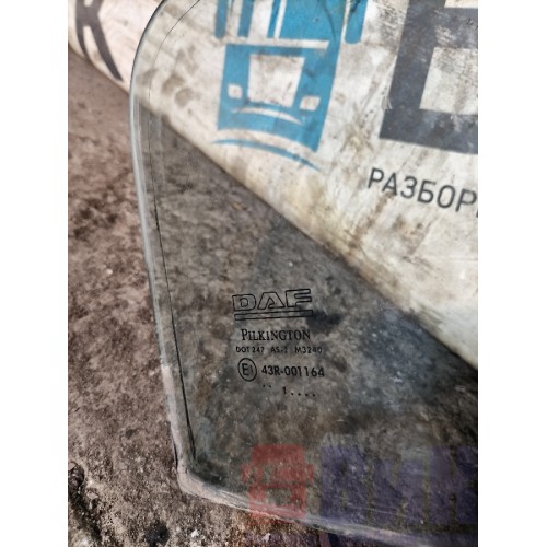 Стекло двери (форточка) DAF 85 CF 935508 RH ориг. (380)-2