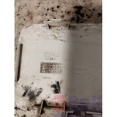 Заглушка бампера DAF 85 CF 935508 RH (376)-3