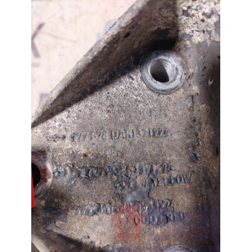 Кронштейн полукрыла DAF 85 CF 935508 алюм. (003)-3