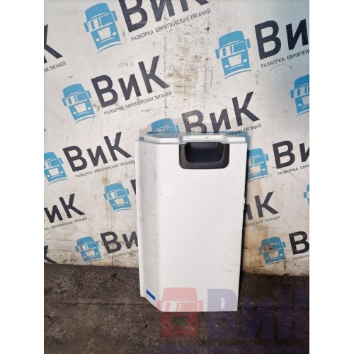 Крышка инструментального ящика DAF 85 CF 935508 в сборе RH с деф. (374)