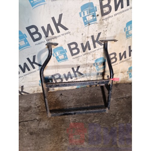 Лестница ящика АКБ DAF 85 CF 935508 (404)