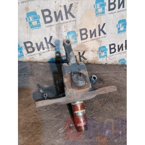 Цапфа (кулак поворотный) DAF 85 CF 935508 LH (393)