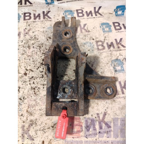 Кронштейн торсиона кабины DAF 85 CF 935508 LH (314)-3