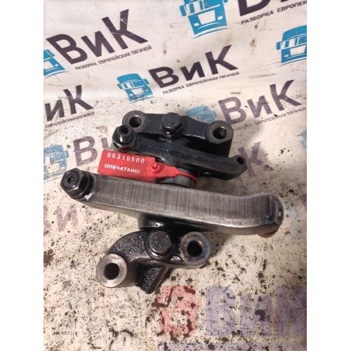 Ось коромысел DAF 85 CF 935508 в сборе (без горняка) (500)