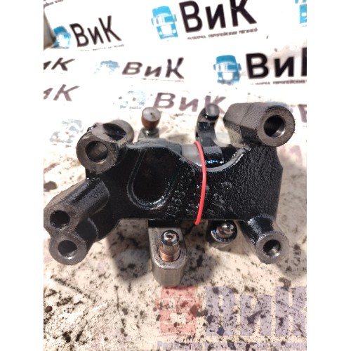 Ось коромысел DAF 85 CF 935508 в сборе (без горняка) (500)-3