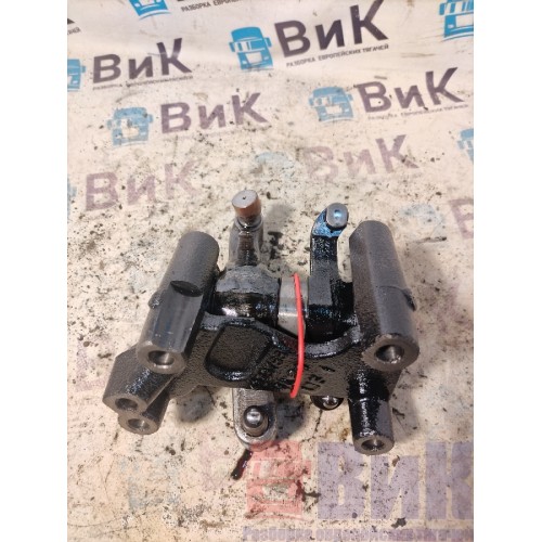 Ось коромысел DAF 85 CF 935508 в сборе (без горняка) (498)-2