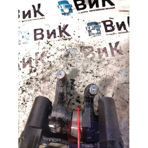 Ось коромысел DAF 85 CF 935508 в сборе (без горняка) (498)-4