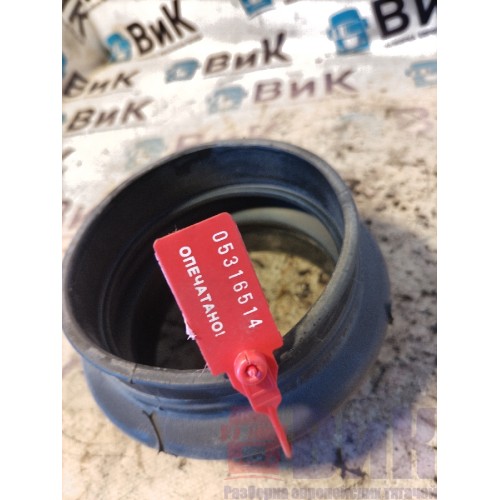 Патрубок воздушного фильтра DAF 85 CF 935508 резиновый (514)-2