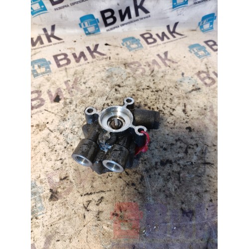 Топливный насос низкого давления (ТННД) DAF 85 CF 935508 (490)-3