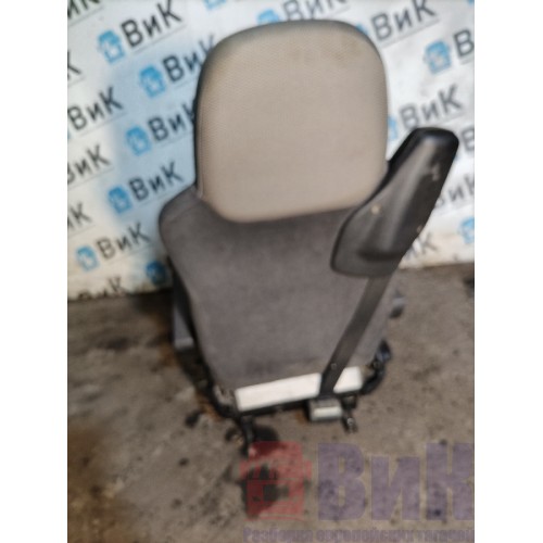 Сиденье пассажирское DAF 85 CF 935508 табуретка (454)-4