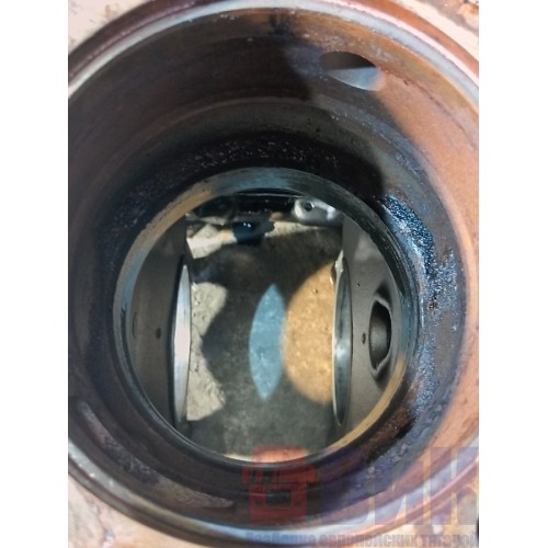 Блок цилиндров двигателя Renault T DTI 11 003088 (735)-5